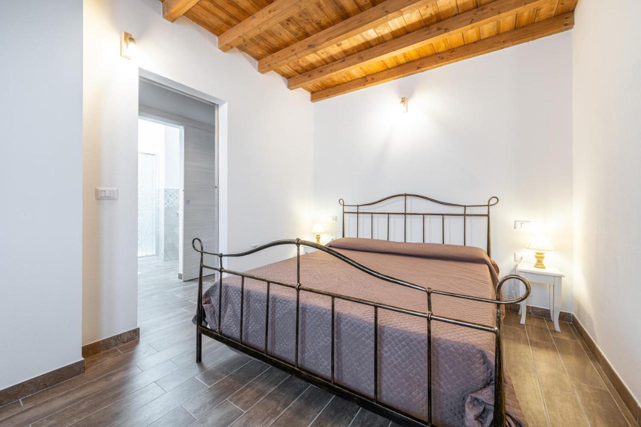 Casa Giovanna San Giovanni Suèrgiu Eksteriør billede